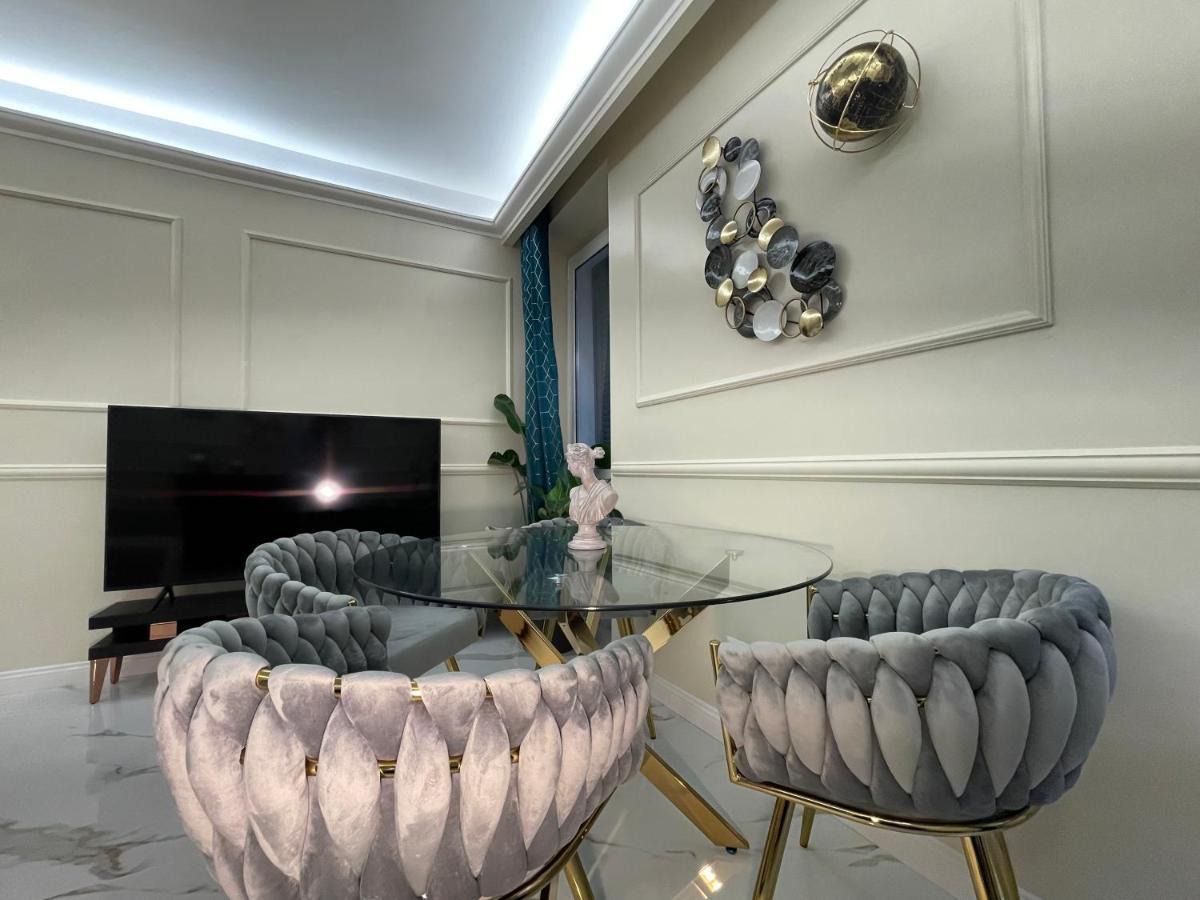 Spanish Steps Glamour & Sauna Luxury Apartment **** Рим Экстерьер фото